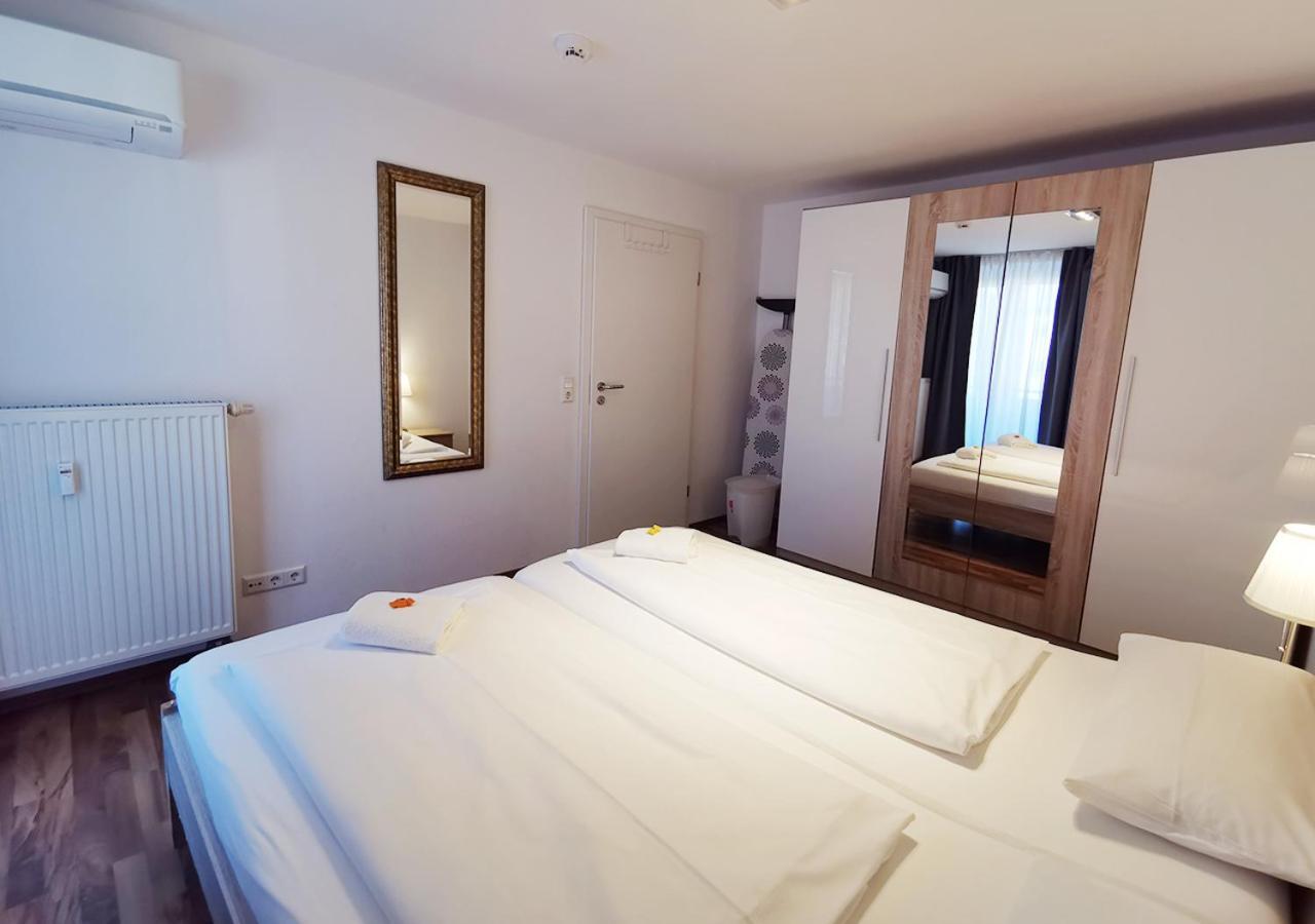 Duplex - Centre - Airconditioned - Netflix - 2 Balconies Heidelberg